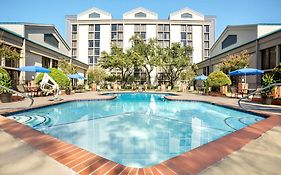 Doubletree By Hilton Dfw Airport North